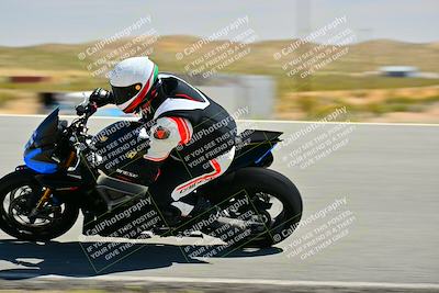 media/Apr-13-2025-TrackXperience (Sun) [[fb1ef998a6]]/Level 2 (Intermediate)/Turn 8 (Session 3)/